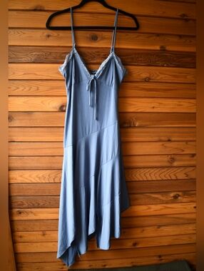 Slim Fit Flowy Textured Lacey Dress
